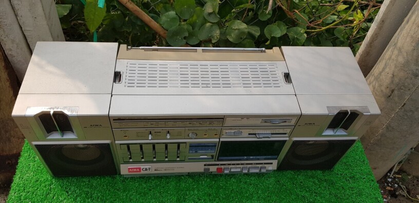 cassette-radio-aiwa-ca7-big-2