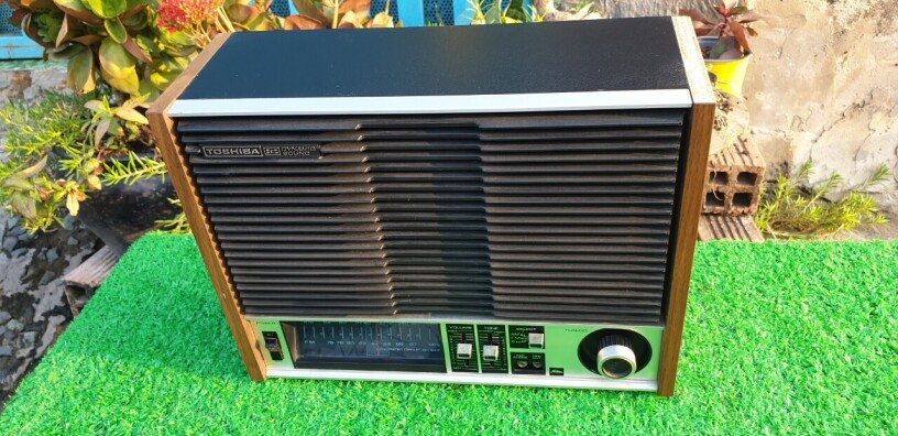 radio-toshiba-rh-541f-big-2