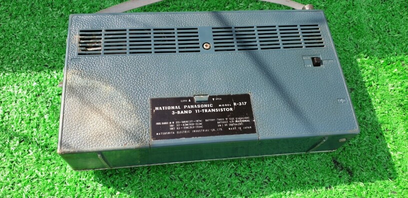 radio-national-r-317-made-in-japan-1965-1967-big-3