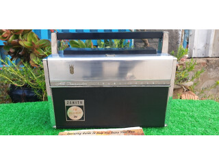 Radio Zenith Mỹ Royal R-3000 9 Band (ĐÃ BÁN)