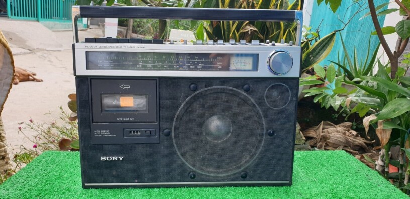 cassette-radio-sony-cfs-1900-big-4