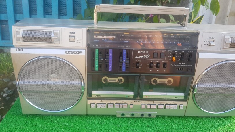 cassette-radio-sharp-gf-757-big-2