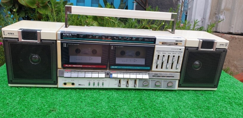 cassette-aiwa-ca-w5-big-0