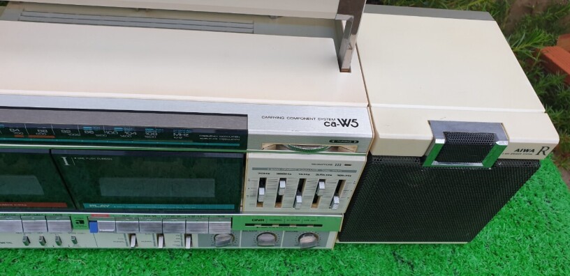 cassette-aiwa-ca-w5-big-5