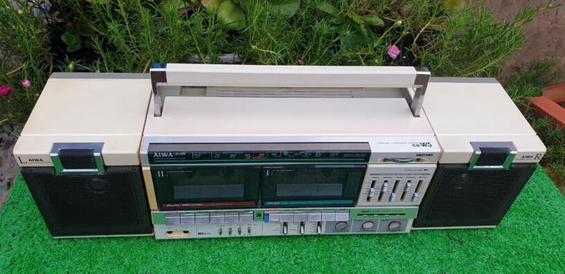 cassette-aiwa-ca-w5-big-3