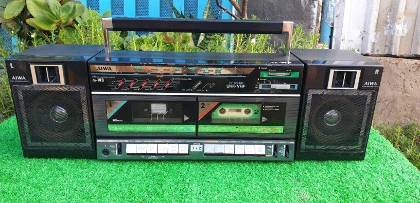 cassette-aiwa-ca-w3-big-2