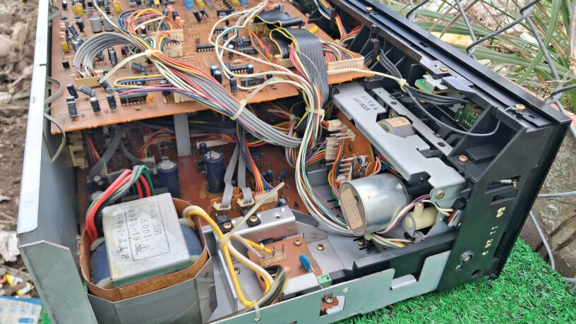 pioneer-ct-z99-dau-cassette-cao-cap-thiet-ke-manh-me-big-6