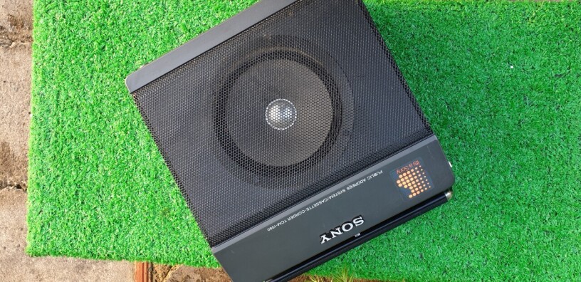 sony-tcm-1390-gon-nhe-than-quen-goi-nho-mot-thoi-cassette-len-ngoi-big-5