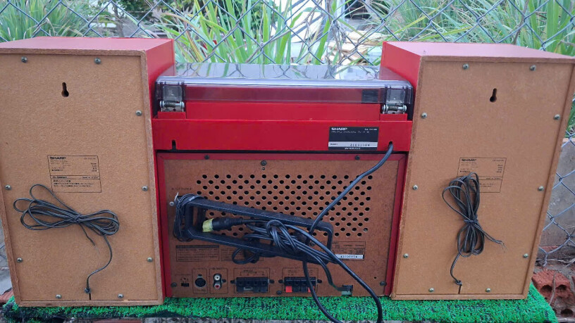 sharp-gx-tv7-sac-do-may-man-am-nhac-bung-chay-dam-me-big-6