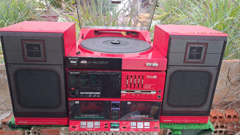 sharp-gx-tv7-sac-do-may-man-am-nhac-bung-chay-dam-me-big-0