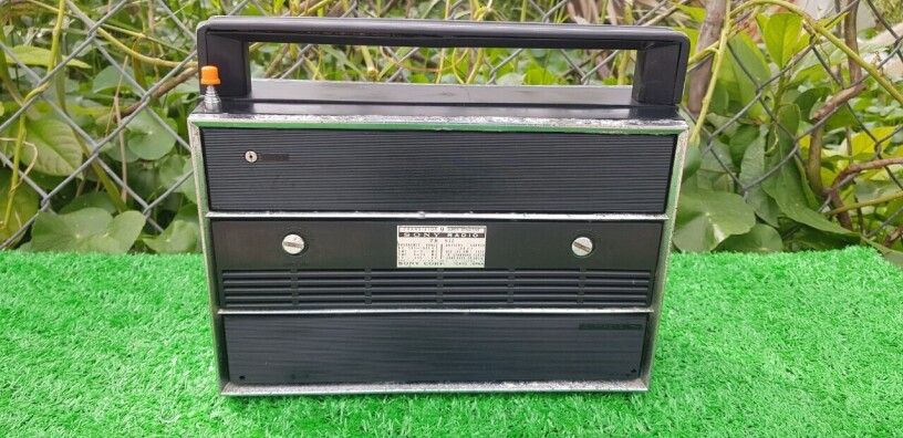sony-tr-911-radio-co-dien-dam-chat-hoai-niem-big-1