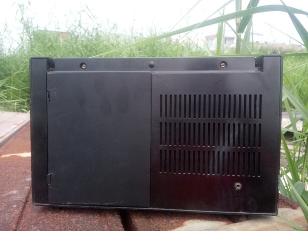 philips-3-band-radio-co-dien-dang-cap-chau-au-big-5