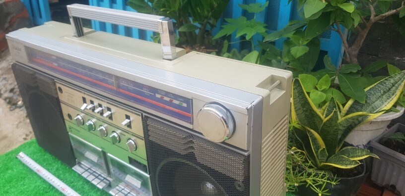 cassette-radio-toshiba-bombeat-rt-s84-big-5