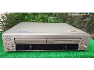 🎵 Chất âm tuyệt đỉnh – Dầu Sony MDX-4000 nghe CD & MD mượt mà, rõ nét.