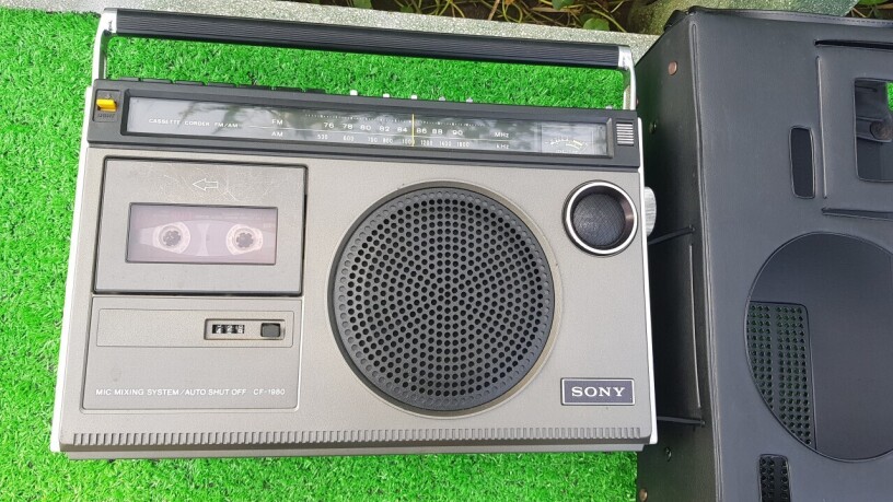 sony-1980-hoi-uc-vang-vong-tu-chiec-cassette-huyen-thoai-big-7