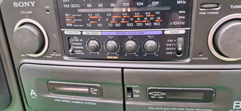 cassette-sony-cfs-715s-mau-xam-dam-chat-hoai-niem-thap-nien-90-big-5