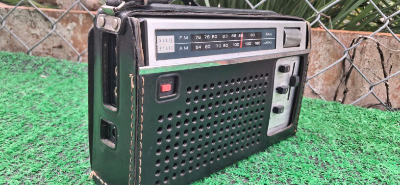 srandar-sr-rj-520-fj-radio-mini-chuan-chat-nhat-big-0