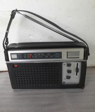 srandar-sr-rj-520-fj-radio-mini-chuan-chat-nhat-big-0