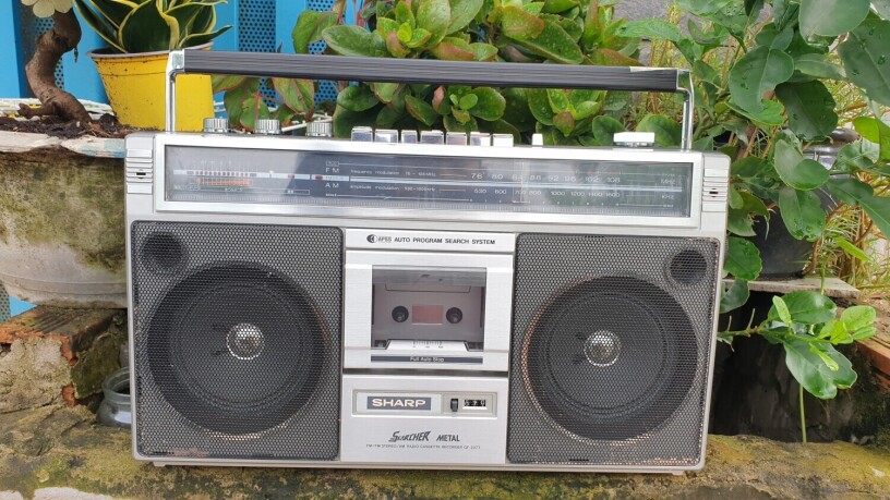 cassette-sharp-gf-207t-mau-xam-thanh-am-chuan-chat-thap-nien-90-big-3