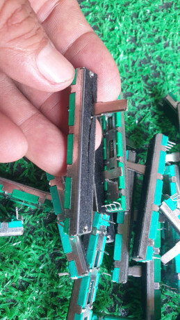 volume-chiec-ap-dai-6cm-ngang-9mm-ben-4-chan-ben-2-chan-big-1