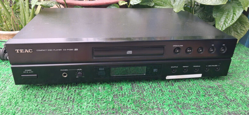 dau-doc-teac-cd-p1260-big-0