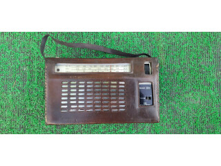 Radio National R-311 Mặt trắng 1965|  3 Viên pin đại