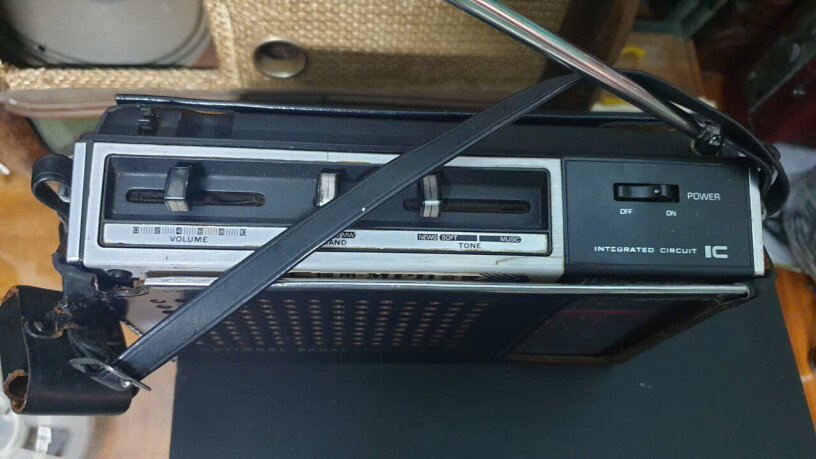 radio-national-rf-850d-am-thanh-nhat-ban-co-dien-1968-big-3