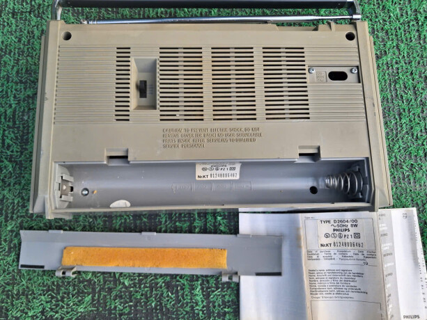 radio-philips-d2604-4-band-radio-fm-108-am-sw-lw-big-6