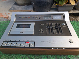 Deck Cassette Sony TC-2460SD Sản Xuất năm1972
