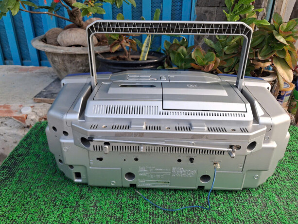 cassette-radio-sharp-md-f11-big-3