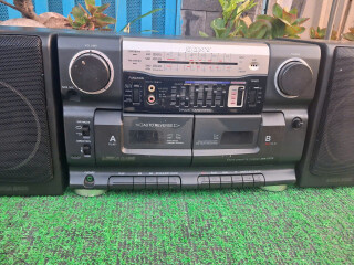 Cassette radio Sony CFS-777S
