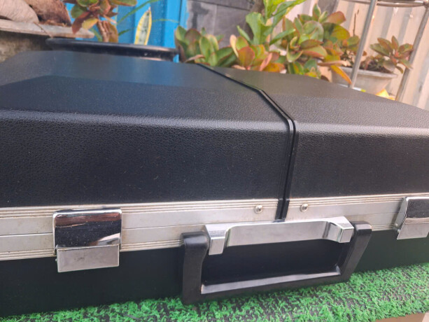 may-hat-dia-crown-lp-cassette-radio-fm-am-big-2